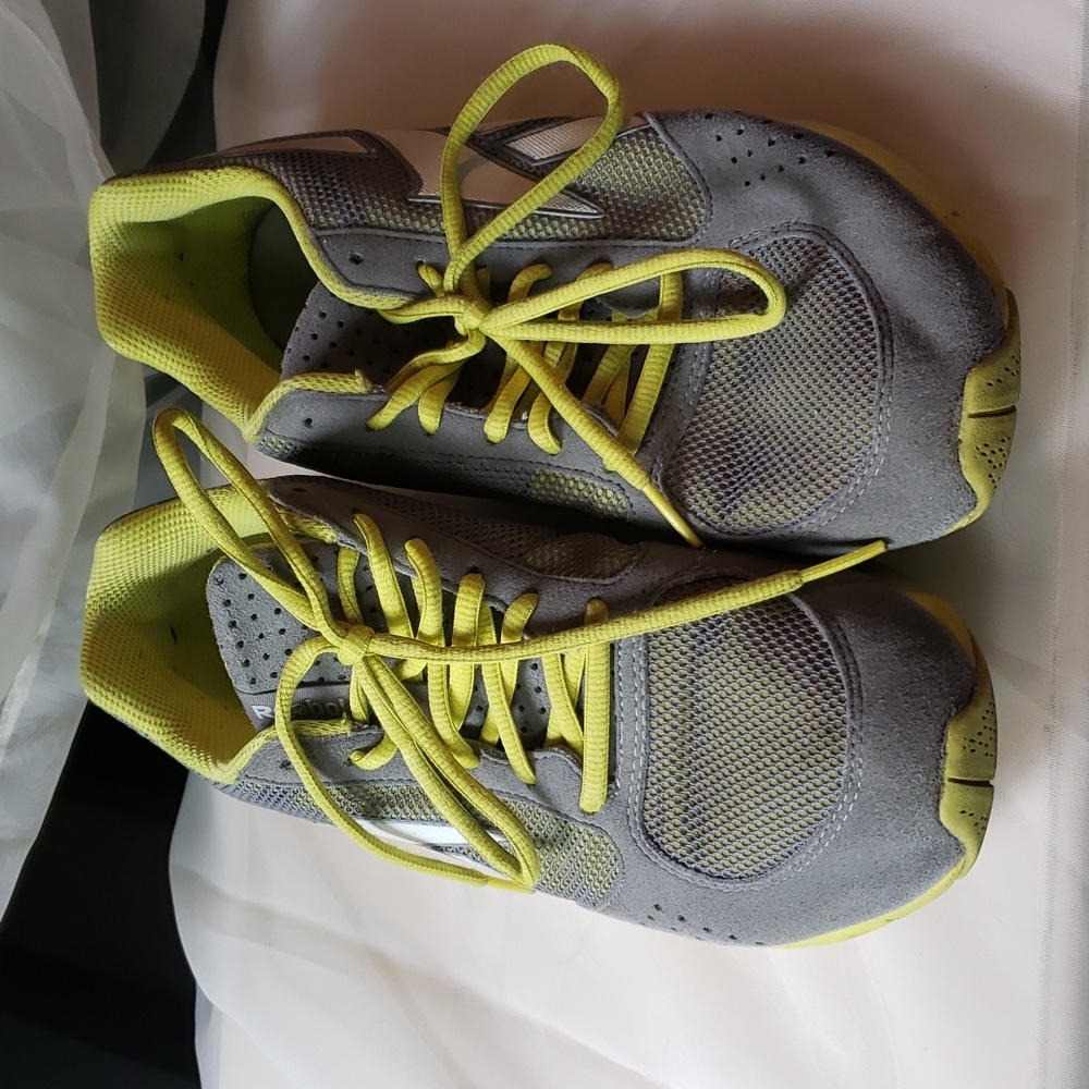 Tennis Shoes